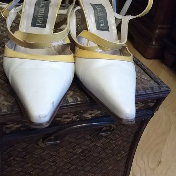 Shoes - Picture 15 of 15